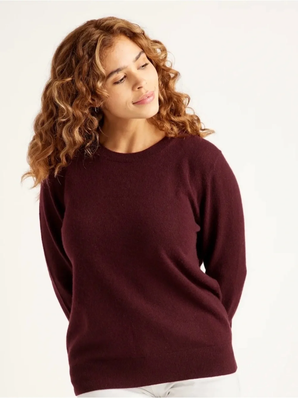 Quince - Mongolian Cashmere Crewneck Sweater in Burgundy - Picture 1 of 6